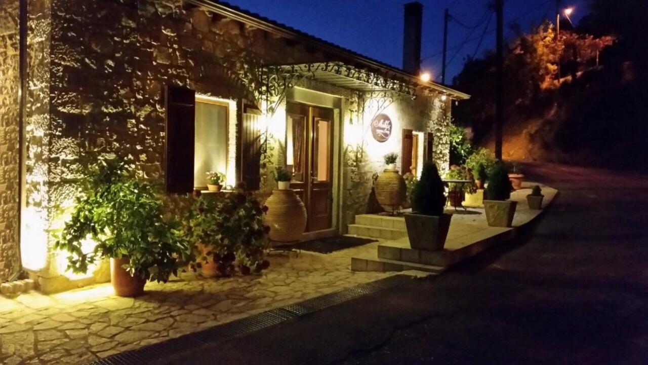 Methexis Boutique Hotel Dimitsana Esterno foto